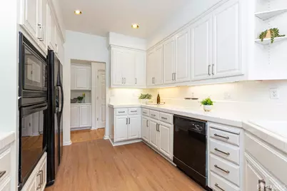 141 Kestrel Court, Brisbane, CA 94005 - Photo 18