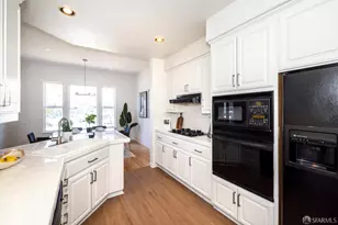 141 Kestrel Ct, Brisbane, CA 94005 - Photo 20