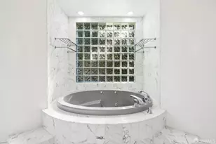 722 Jacaranda Cir, Hillsborough, CA 94010 - Photo 42