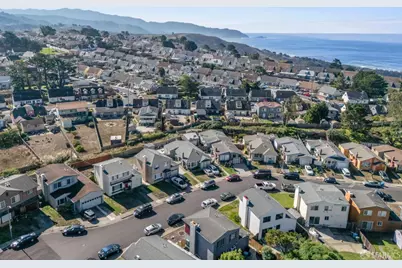 656 Forest Lake Drive, Pacifica, CA 94044 - Photo 36