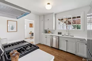 1115-1115A Capuchino Ave, Burlingame, CA 94010 - Photo 16