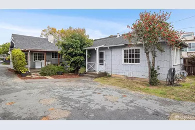 1115-1115A Capuchino Avenue, Burlingame, CA 94010 - Photo 52