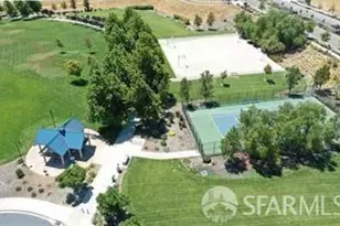 109 Clear Lake Ct, Oakley, CA 94561 - Photo 32