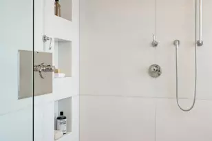 1080 Chestnut St, San Francisco, CA 94109 - Photo 22