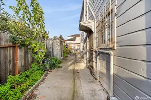 1748 E 15th St, Oakland, CA 94606 - Photo 64