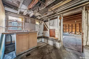 670 Sycamore St, Oakland, CA 94612 - Photo 32