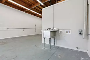 1555 Yosemite Ave, San Francisco, CA 94124 - Photo 10