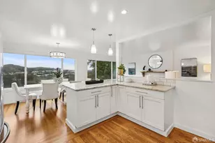 25 Crestmont Dr, San Francisco, CA 94131 - Photo 18