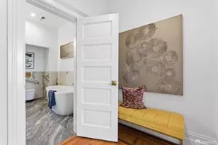 18 Sanchez St, San Francisco, CA 94118 - Photo 10