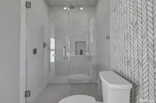 537 Liberty St, San Francisco, CA 94114 - Photo 18