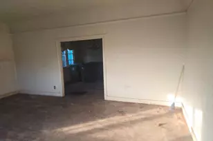8336 Ney Ave, Oakland, CA 94605 - Photo 4