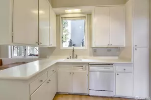 392-394 Chestnut St, San Francisco, CA 94133 - Photo 56