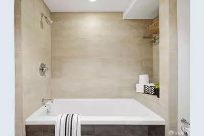 16 Jessie Street #112, San Francisco, CA 94105 - Photo 18