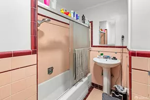 2375 24th Ave, San Francisco, CA 94116 - Photo 10