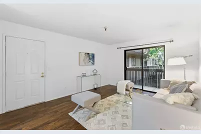 711 S Bayshore Boulevard #4, San Mateo, CA 94401 - Photo 10