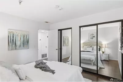 711 S Bayshore Boulevard #4, San Mateo, CA 94401 - Photo 4