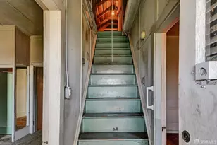 366 Gambier St, San Francisco, CA 94134 - Photo 38