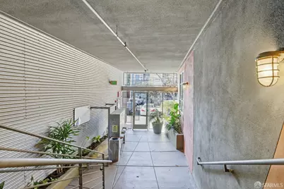 725 Florida Street #4, San Francisco, CA 94110 - Photo 4