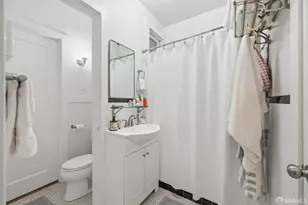 1441 Jones St, San Francisco, CA 94109 - Photo 32