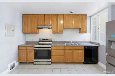 1470 Revere Avenue, San Francisco, CA 94124 - Photo 16