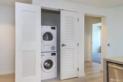 52 Innes Court #308, San Francisco, CA 94124 - Photo 20