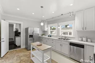 2040 Crosby Ave, Oakland, CA 94601 - Photo 8