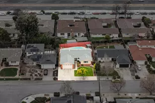 821 Raintree Dr, San Jose, CA 95129 - Photo 46