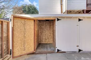 1060 Noe St, San Francisco, CA 94114 - Photo 10