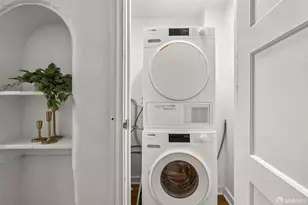 2090 Pacific Ave, San Francisco, CA 94109 - Photo 16