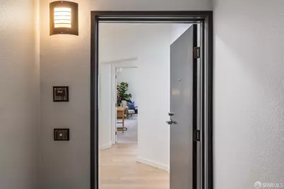 1511 Jefferson Street #PH7, Oakland, CA 94612 - Photo 2