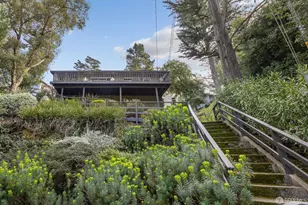 6340 Melville Dr, Oakland, CA 94611 - Photo 2