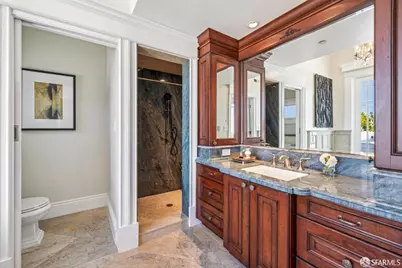 729 Douglass Street, San Francisco, CA 94114 - Photo 28