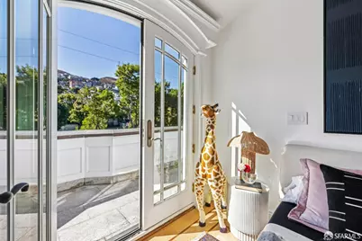 729 Douglass Street #U, San Francisco, CA 94114 - Photo 62