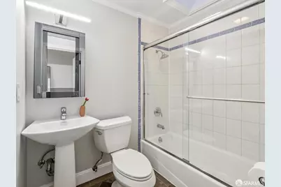 729 Douglass Street #B, San Francisco, CA 94114 - Photo 14