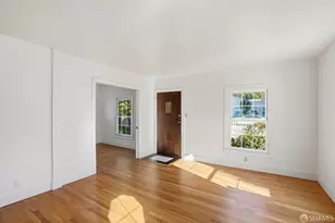 6383 Hillmont Dr, Oakland, CA 94605 - Photo 4