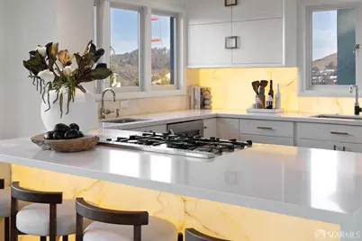 29 Mendosa Avenue, San Francisco, CA 94116 - Photo 20