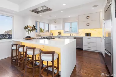 29 Mendosa Avenue, San Francisco, CA 94116 - Photo 18