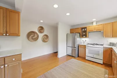 6891 Pinehaven Road, Oakland, CA 94611 - Photo 14