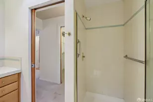 6891 Pinehaven Rd, Oakland, CA 94611 - Photo 24