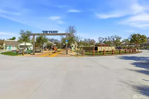 18005 Sunol Rd, Hayward, CA 94541 - Photo 46