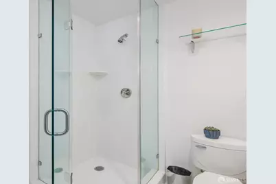 219 Brannan Street #5G, San Francisco, CA 94107 - Photo 22