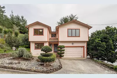 514 Isabella Avenue, El Granada, CA 94018 - Photo 2