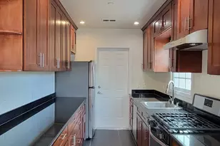 5922 Camden St, Oakland, CA 94605 - Photo 8