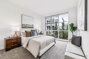 451 Donahue St, San Francisco, CA 94124 - Photo 32