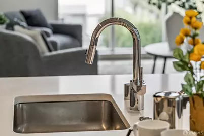 451 Donahue Street #318, San Francisco, CA 94124 - Photo 20