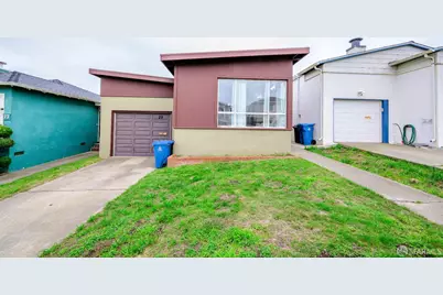 29 Oceanside Drive, Daly City, CA 94015 - Photo 4