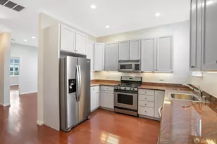 37-39 Mirabel Ave, San Francisco, CA 94110 - Photo 6