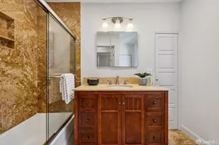 346 Lisbon St, San Francisco, CA 94112 - Photo 16