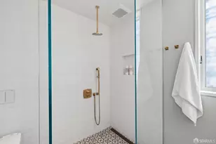 160 Bernard St, San Francisco, CA 94109 - Photo 14