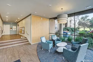 470 N Civic Dr, Walnut Creek, CA 94596 - Photo 2